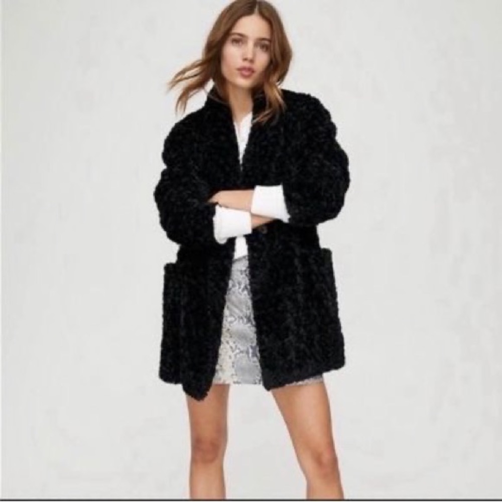 Wilfred free coat